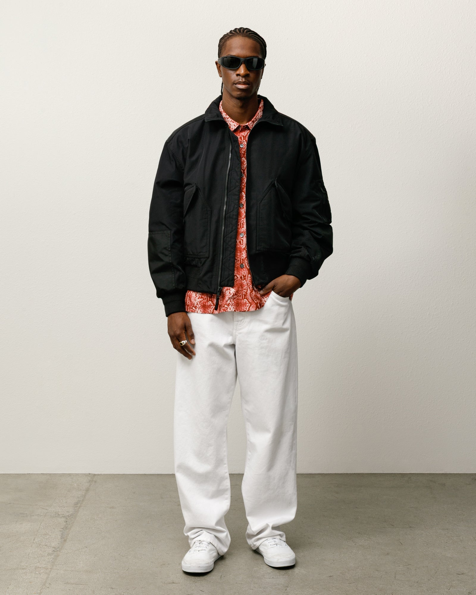 MOCK NECK FLIGHT BOMBER - Black