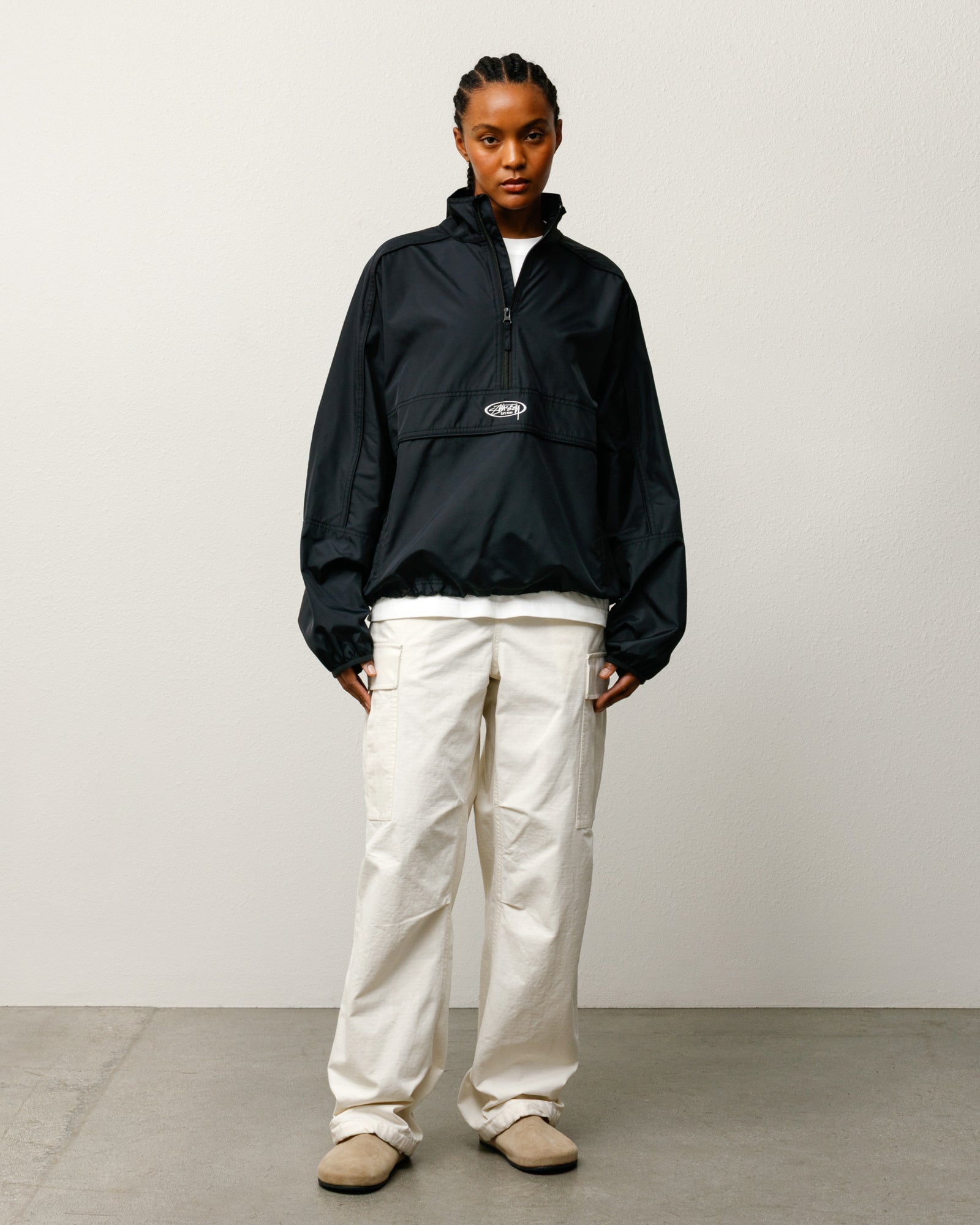 LIGHTWEIGHT PULLOVER JACKET - Black