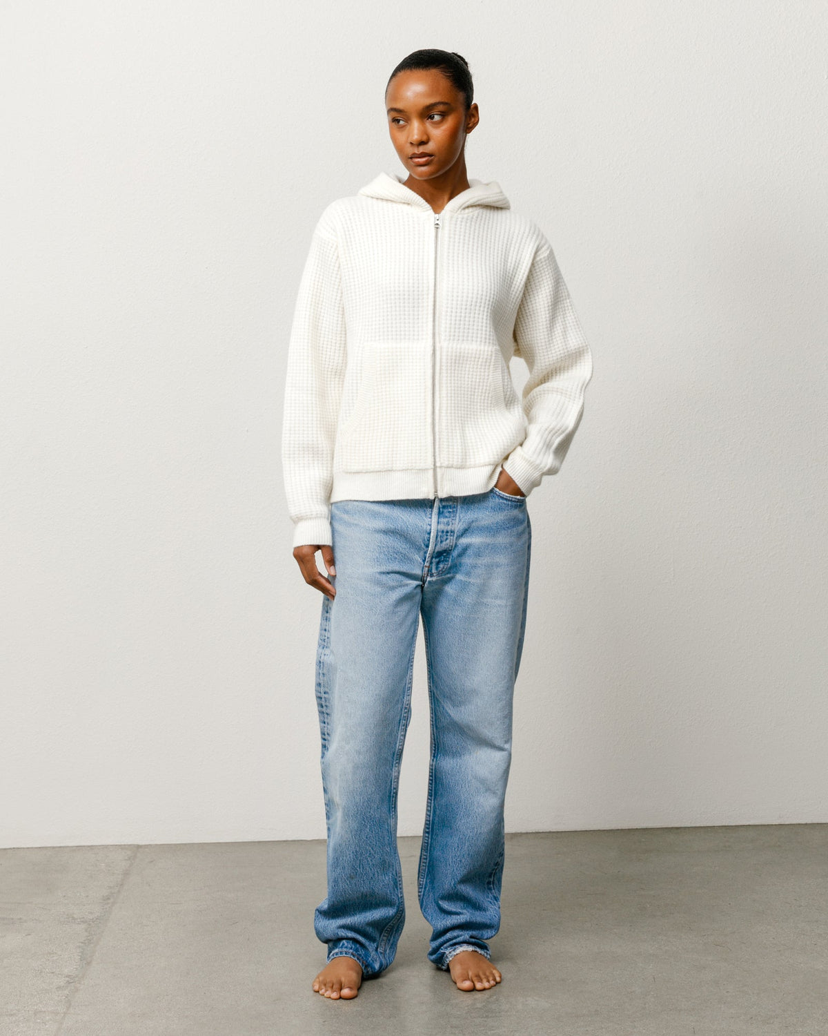WAFFLE CASHMERE ZIP HOOD SWEATER - Ivory