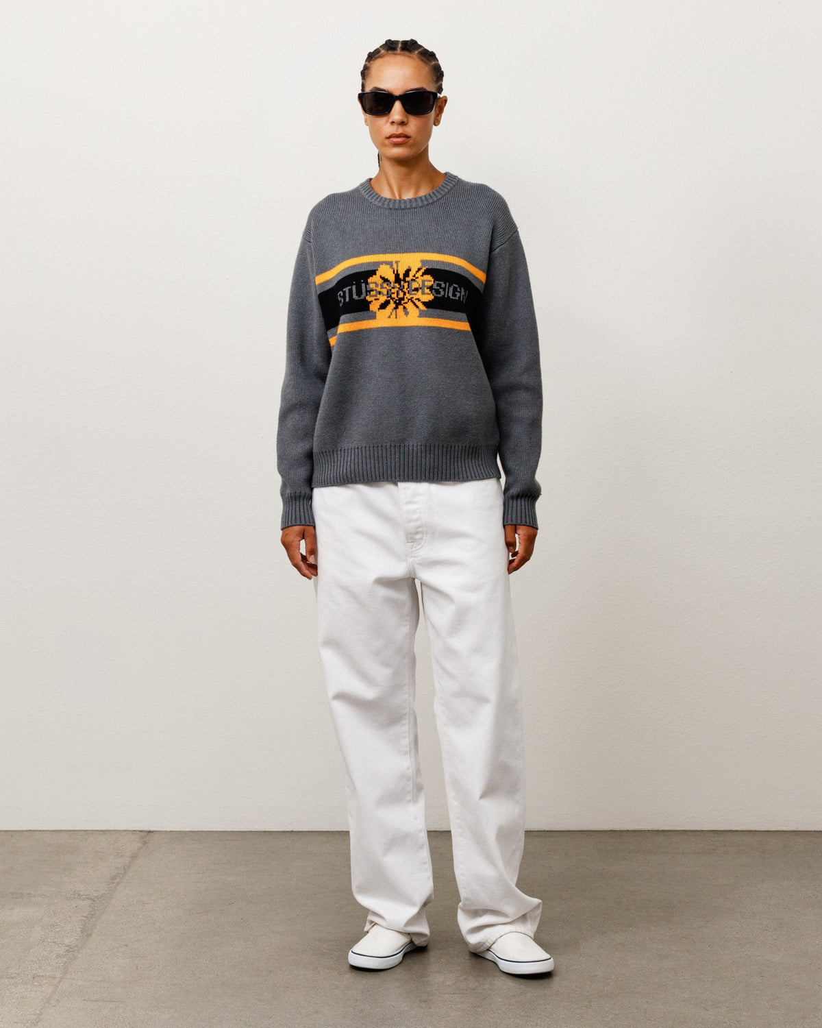 STRIPED HIBISCUS SWEATER - Grey