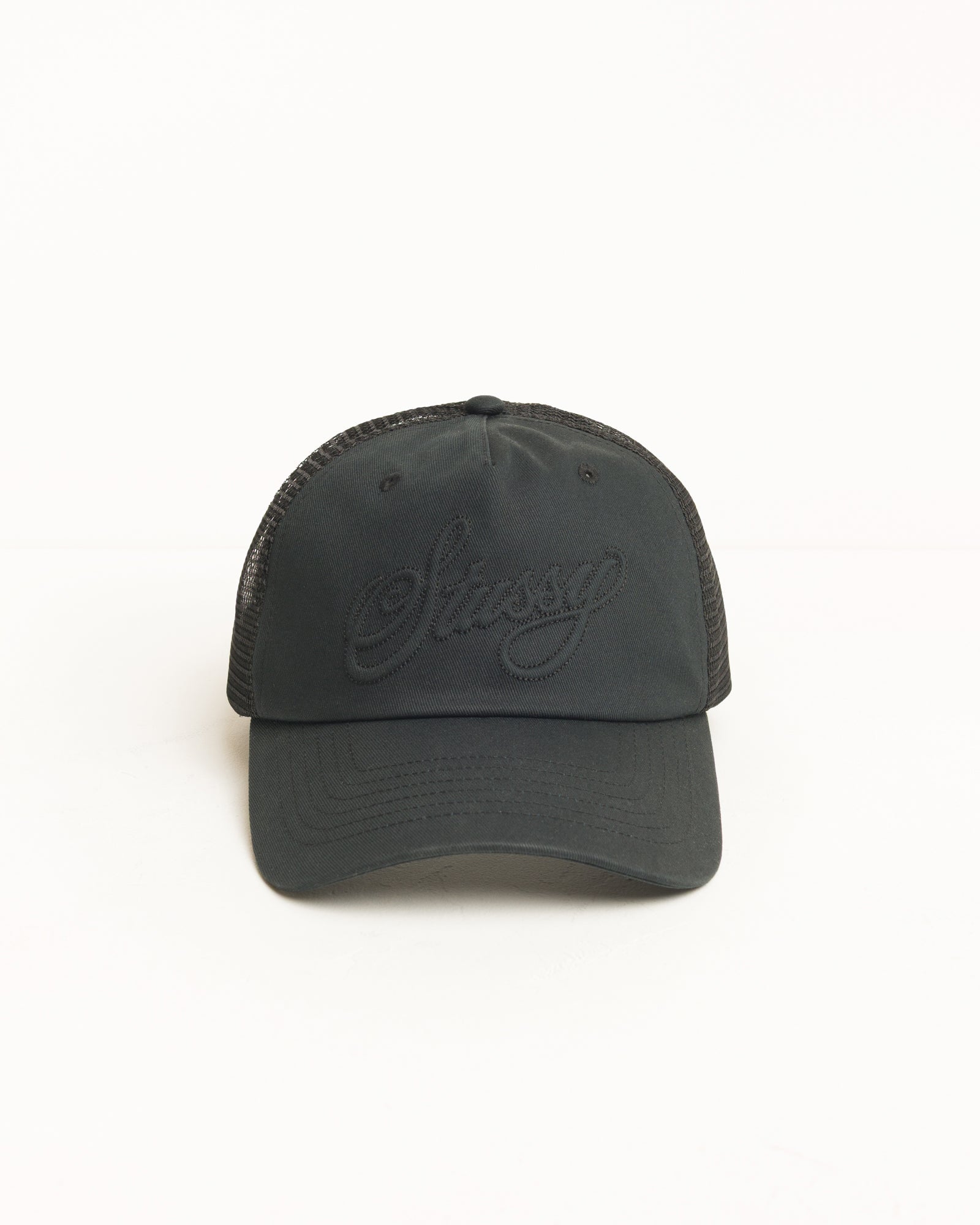 CURSIVE STITCH TRUCKER - Black