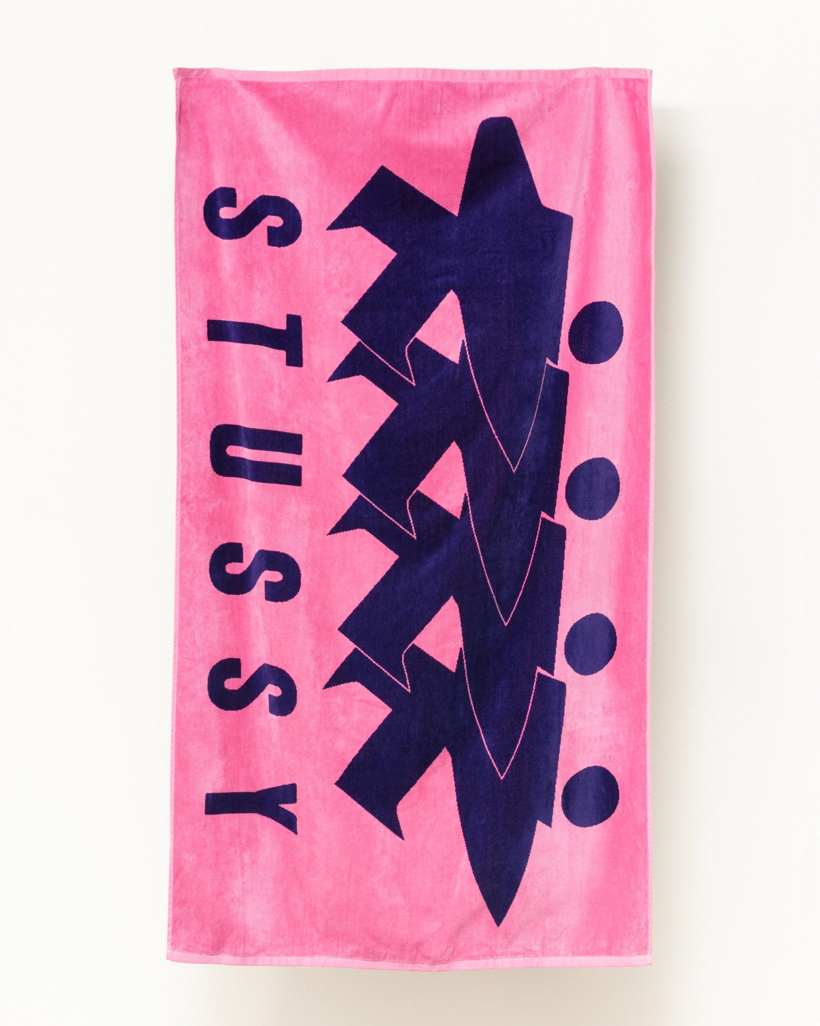 SURFMAN BEACH TOWEL - Pink