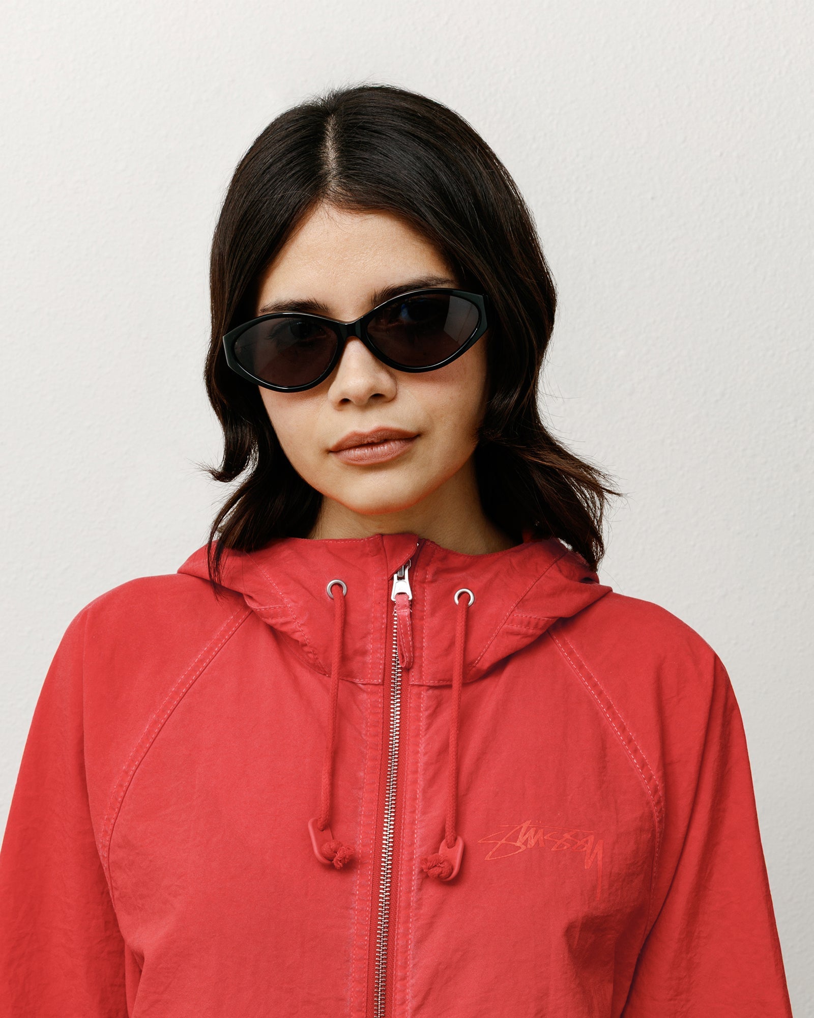 YUMI SUNGLASSES - Black/Black Lens